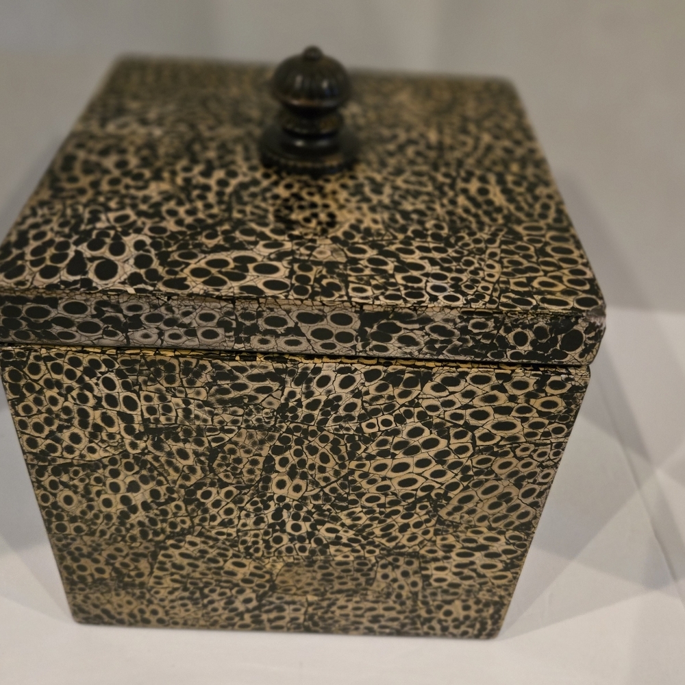 Maitland Smith Elegant Black and Tan Decorative Box Leopard Cheetah Print